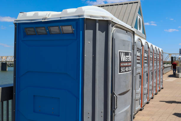 Types of Portable Toilets We Offer in Oskaloosa, IA